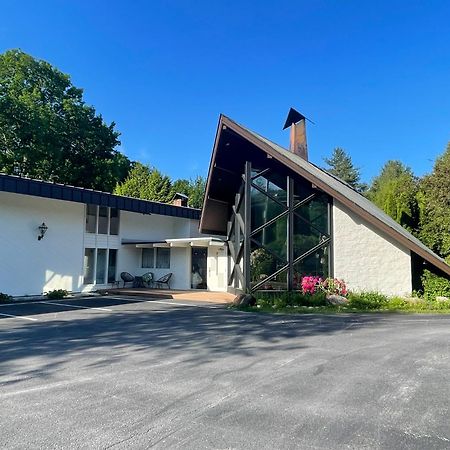 Toll Road Inn Manchester Bagian luar foto