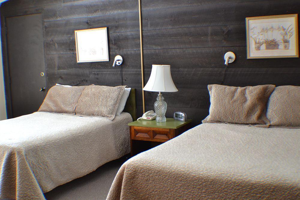 Toll Road Inn Manchester Bagian luar foto
