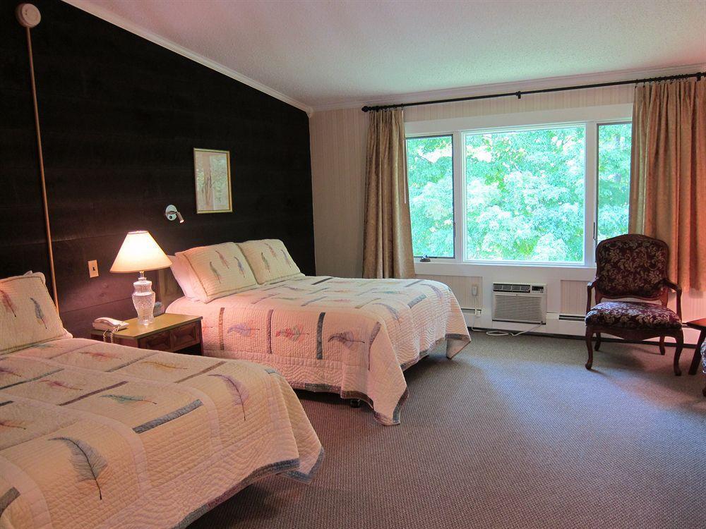 Toll Road Inn Manchester Bagian luar foto