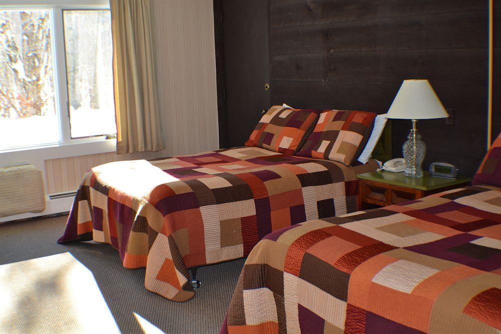 Toll Road Inn Manchester Bagian luar foto